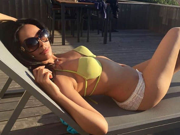 Pictures Of Mallika Sherawat Holidaying In Paris