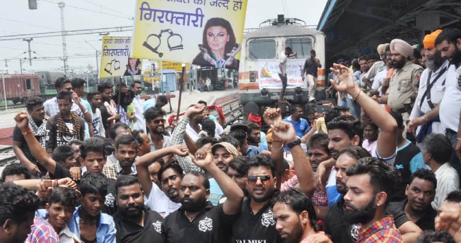 controversial statement of rakhi sawant, balmiki community stopped shatabdi
