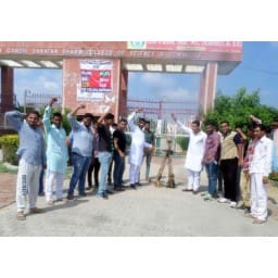 protest against vc in jind