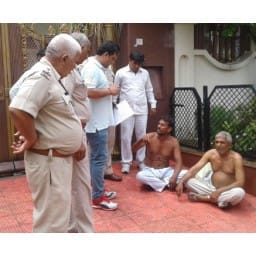 sonipat news, hindi news, connection, gandhigiri