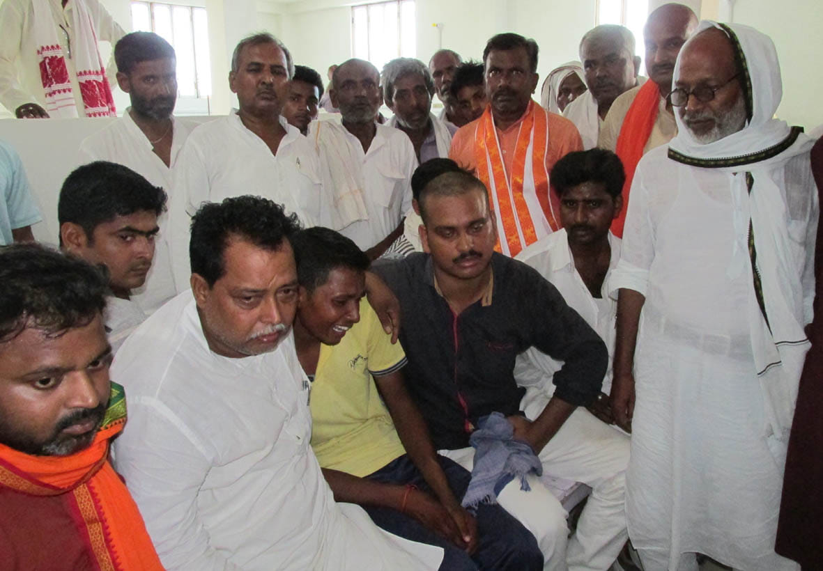 thana gherav ki sabha me BJP neta ki maut