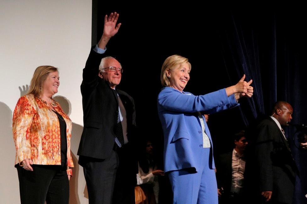 SANDERS ENDORSES CLINTON