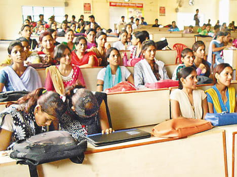 Employment of the unemployed receiving facial bloom