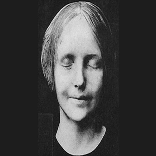  Mysterious Photos of Unidentified People
