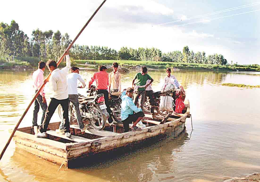 pantoon bridge