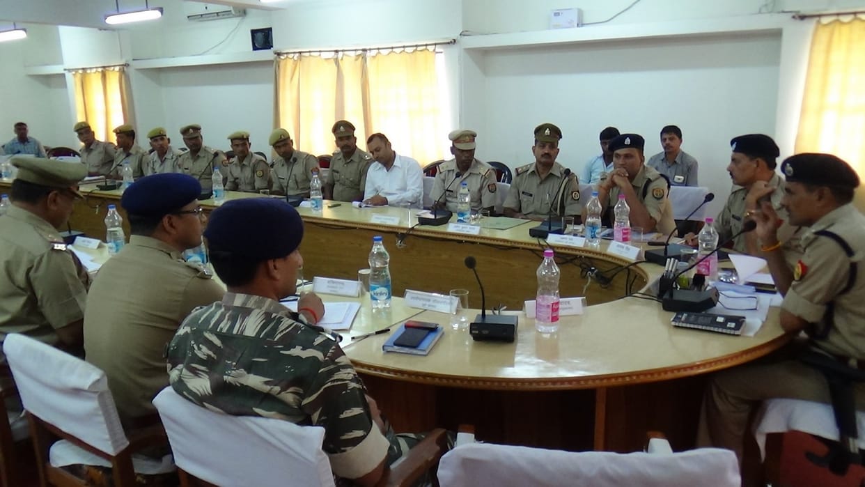 Keep an eye on the suspects in Naxal areas