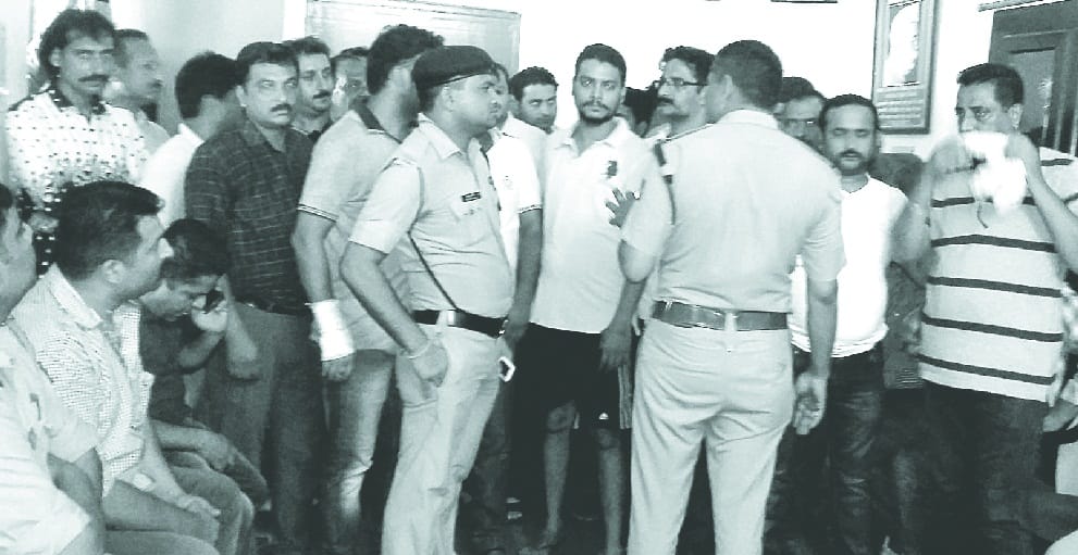 Moradabad police returned after Traders' protest 