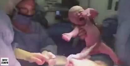 women filming her pregnancy 