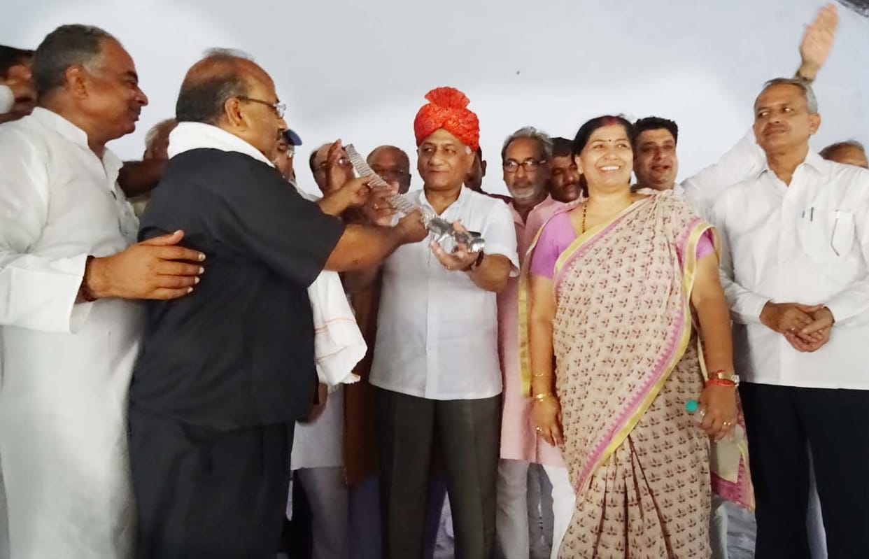 Not war with Pakistan, it must be: VK Singh