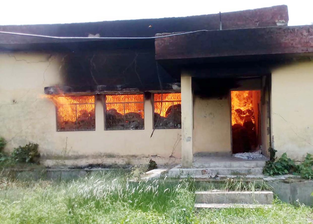 Teenager burned to death alive