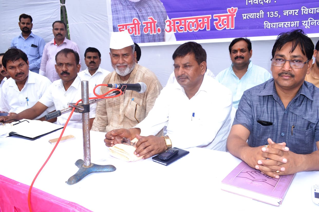 "Bent on violence to SP and BJP '
