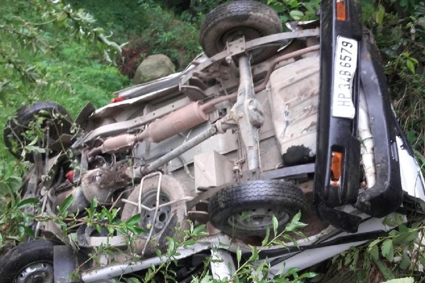 mohali accident, School bus hit two cars, mohali
