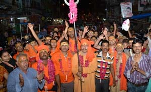 Baba snow will seek the blessings of peace and tranquility in the country