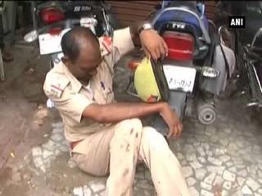 Two bikes collision, the beaten soldier came to mediation