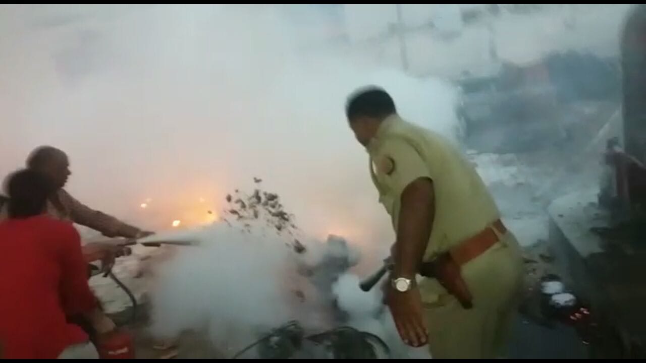 two scooty caught fire at kanpur petrol pump