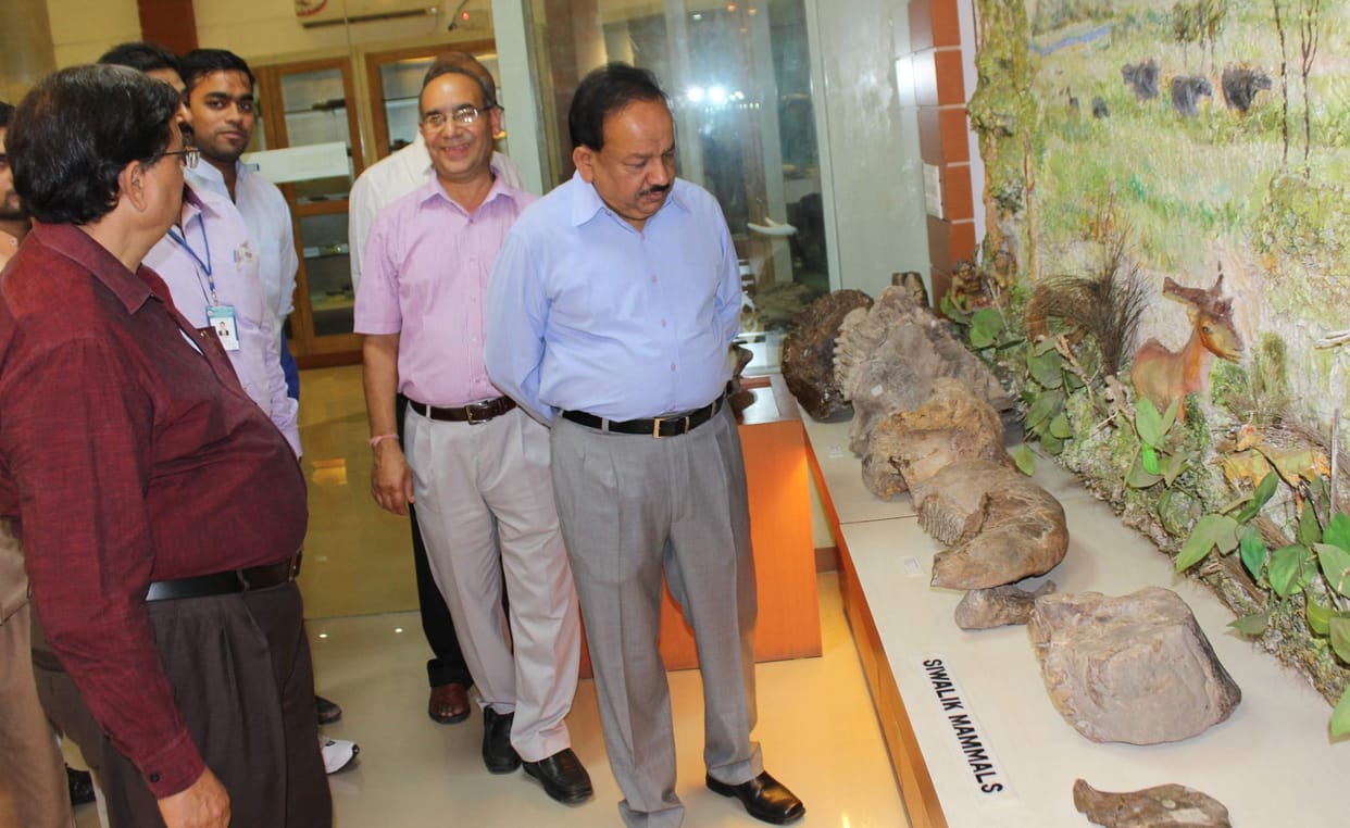 world is watching on himalaya, says dr. harshvardhan.