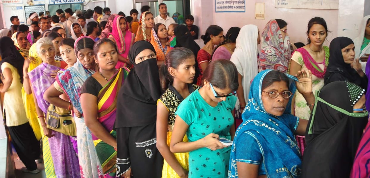 The knock the seasonal diseases , hospital patients crowd