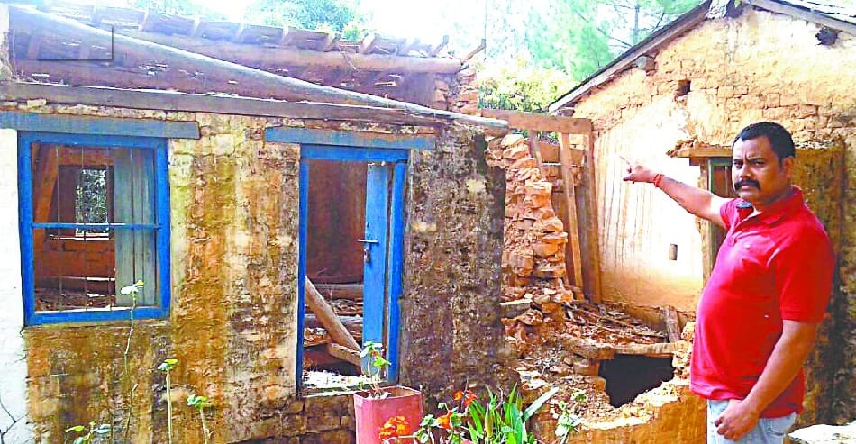 GIC Deotale roof fall