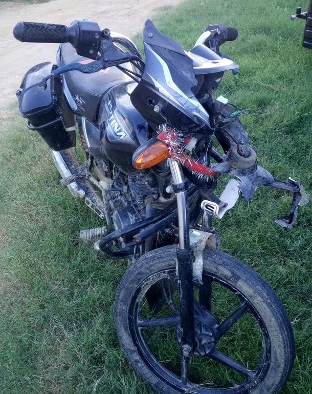 The groom's brother killed in crash