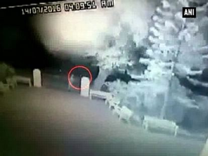 Unidentified men attack Tomlinson Church