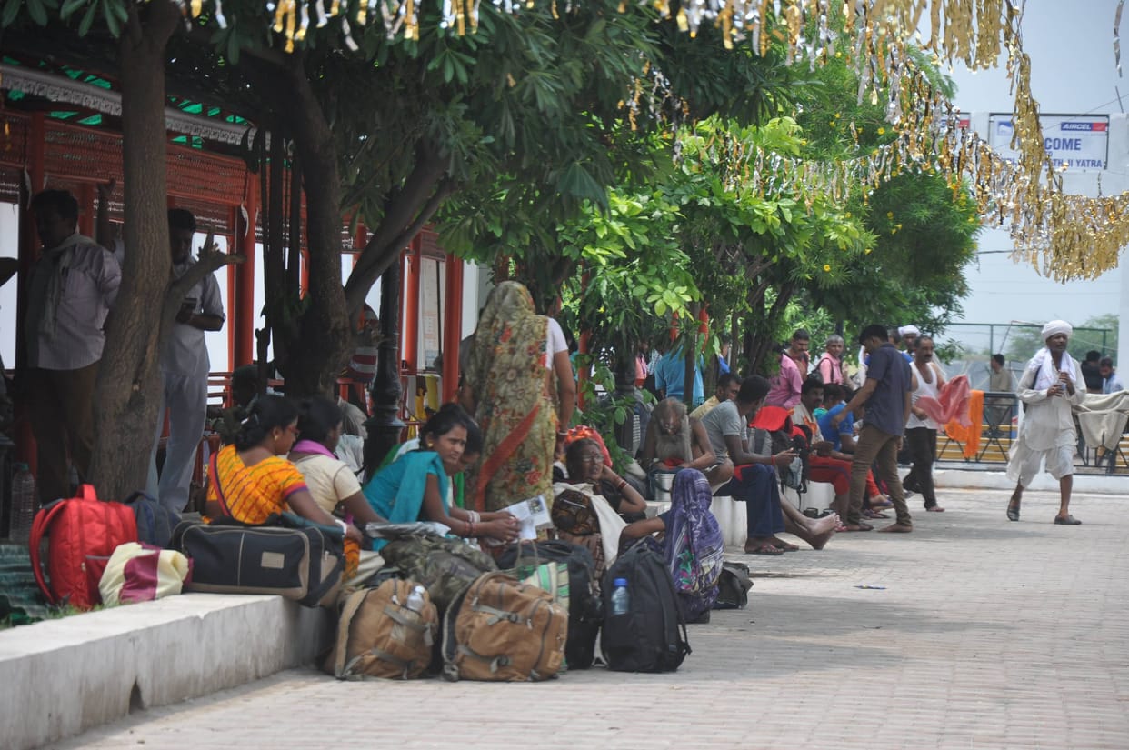 Amarnath yatra continues to remain suspended for second day 