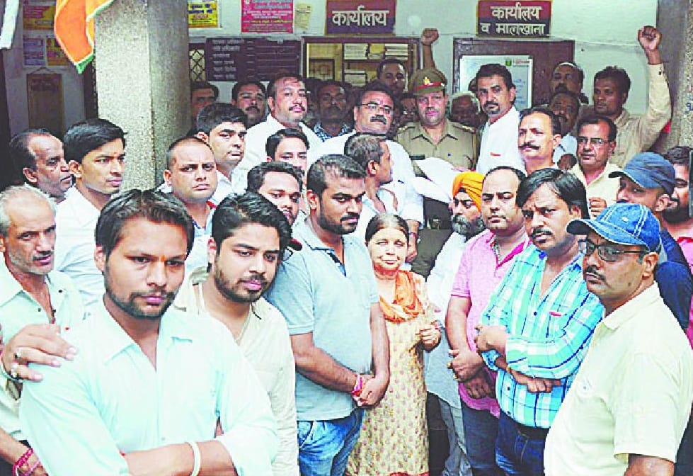 BJP members of crimes against Halla Bol