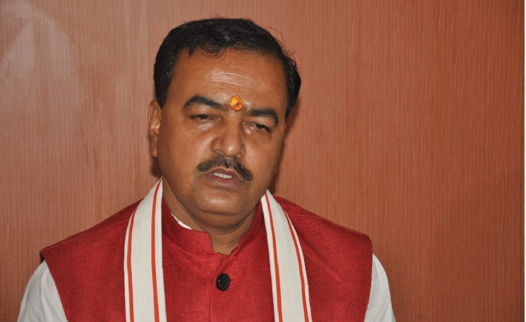 BJP plans to raise questions BSP over dayashankar issue.