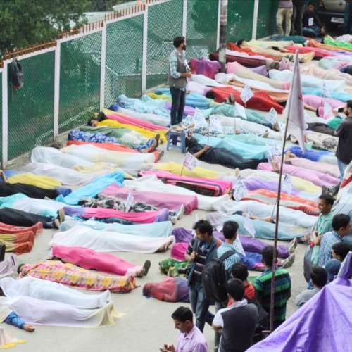 SFI protest in himachal pradesh university premises
