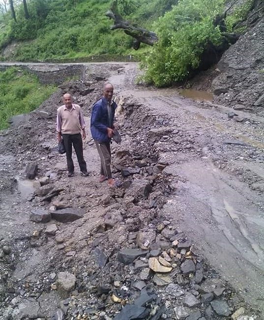 Sonprayag-Gaurikund route remained closed for the fourth day.