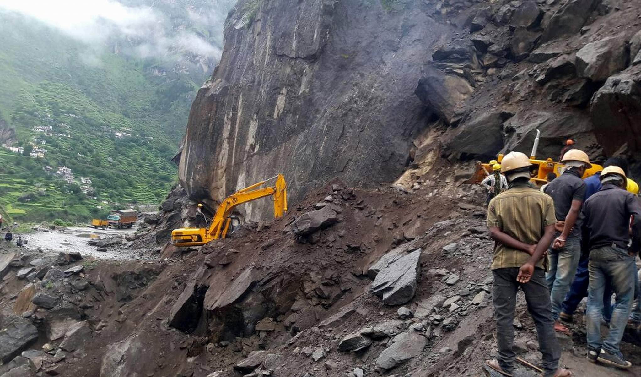 people going on danger track in uttarakhand.