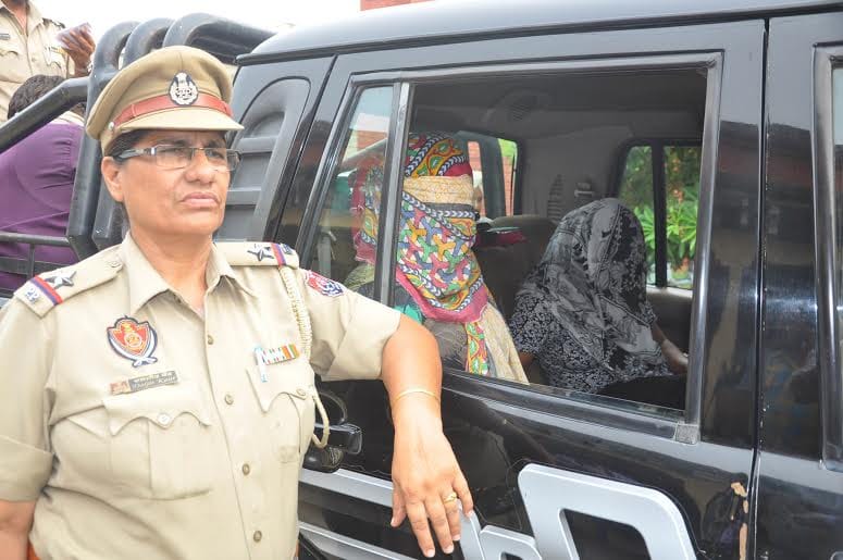 child selling racket, child purchasing selling racket, child selling racket sting operation
