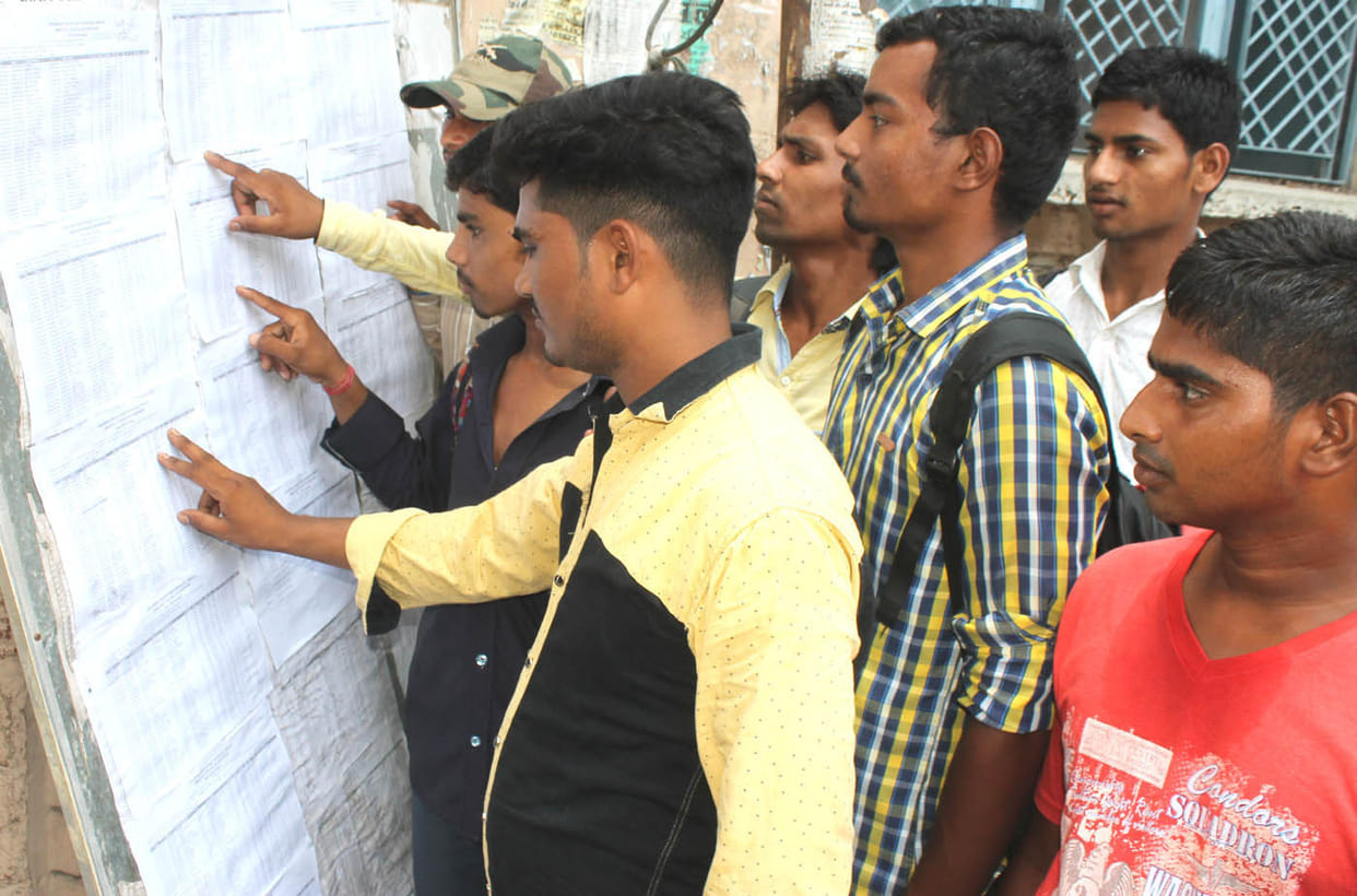 The agreement between the administration and college students planning to