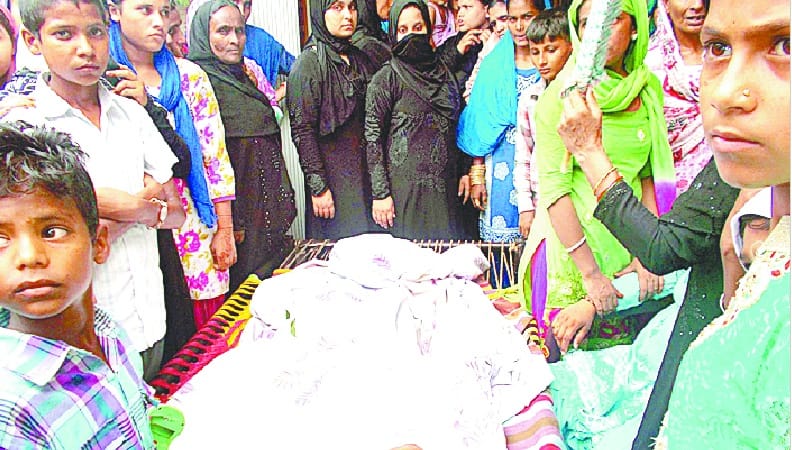 Teens drown in swimming pools , death