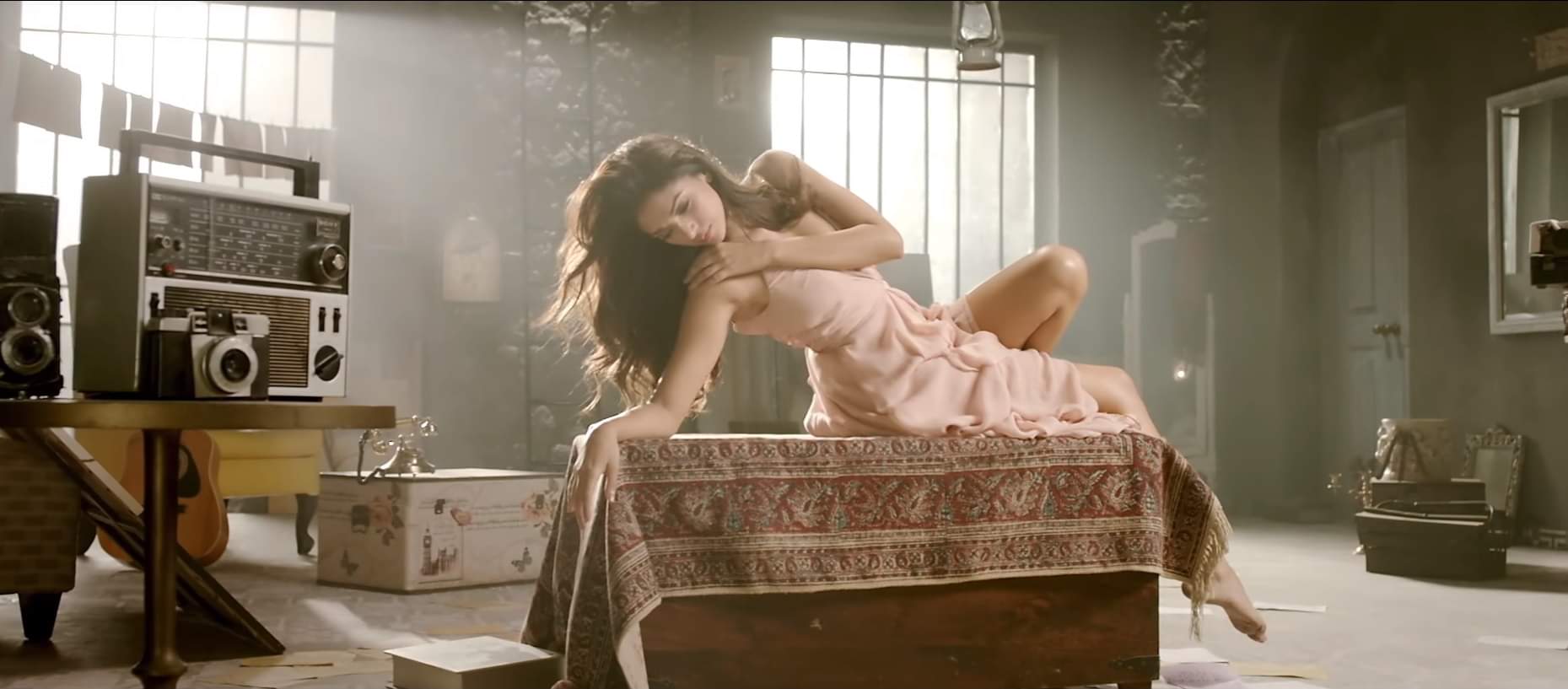 लव लेटर गाना टीज़र