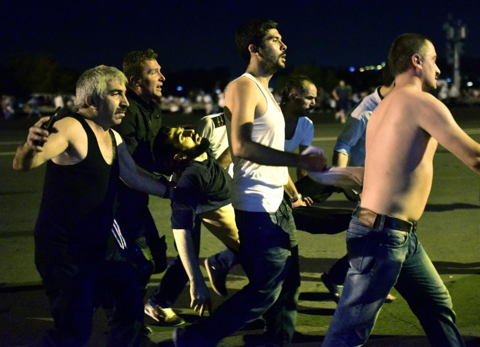 PHOTOS: MILITARY ATTEMPTS COUP IN TURKEY