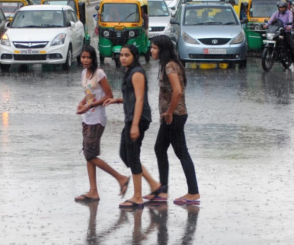 Farmers happy with the rain, humid relief