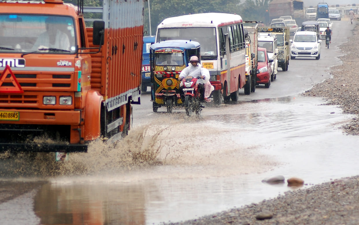  Cloud-like disaster in Dharmnagri lashed