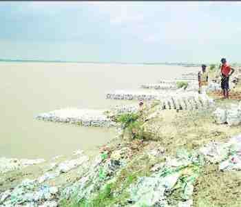 Three majra surrounded by flood waters
