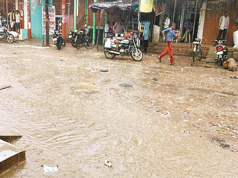 The roads were heavy rains Unabridged