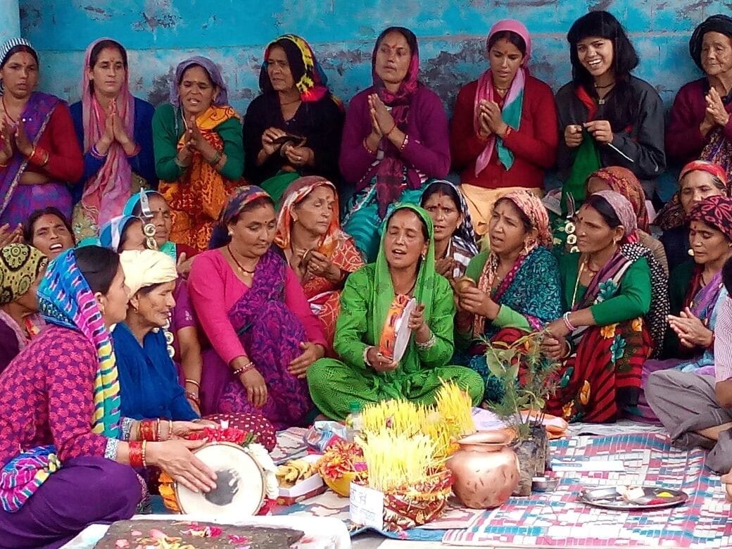 Women putting green ambassador selected Hrela.