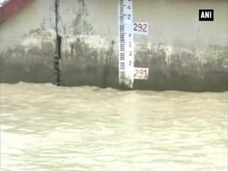 गंगा में बढ़ा पानी