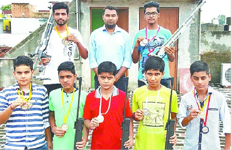 aklavya club on top in shooting