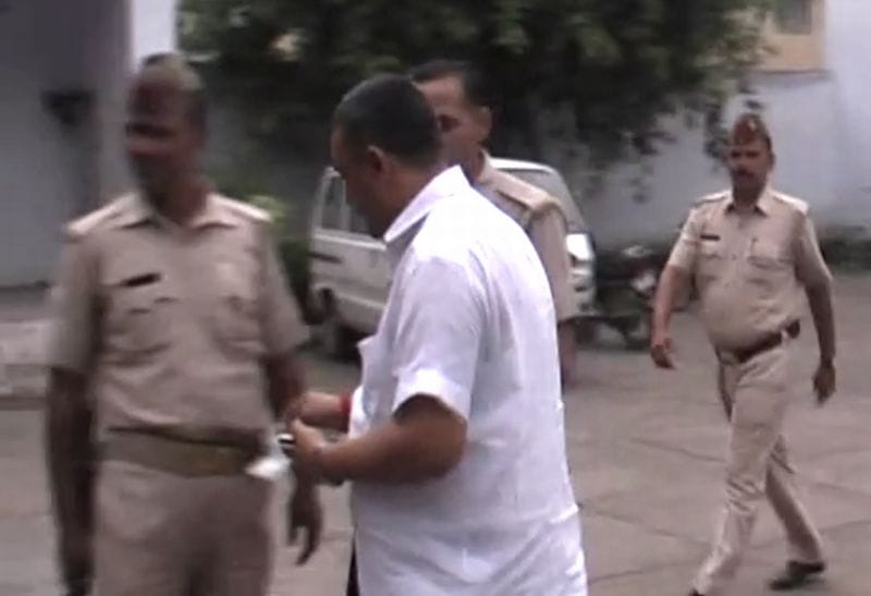 Narendra Kashyap's supporters distributed by RS police