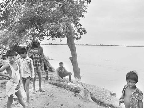 163 villages from the threat of flooding on the river in spate