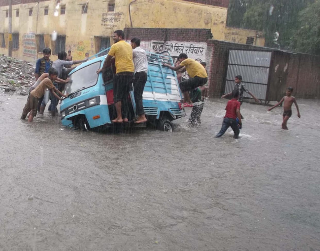 Ufnai rain sewers and drains