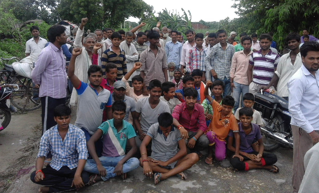 prtest against kotedar