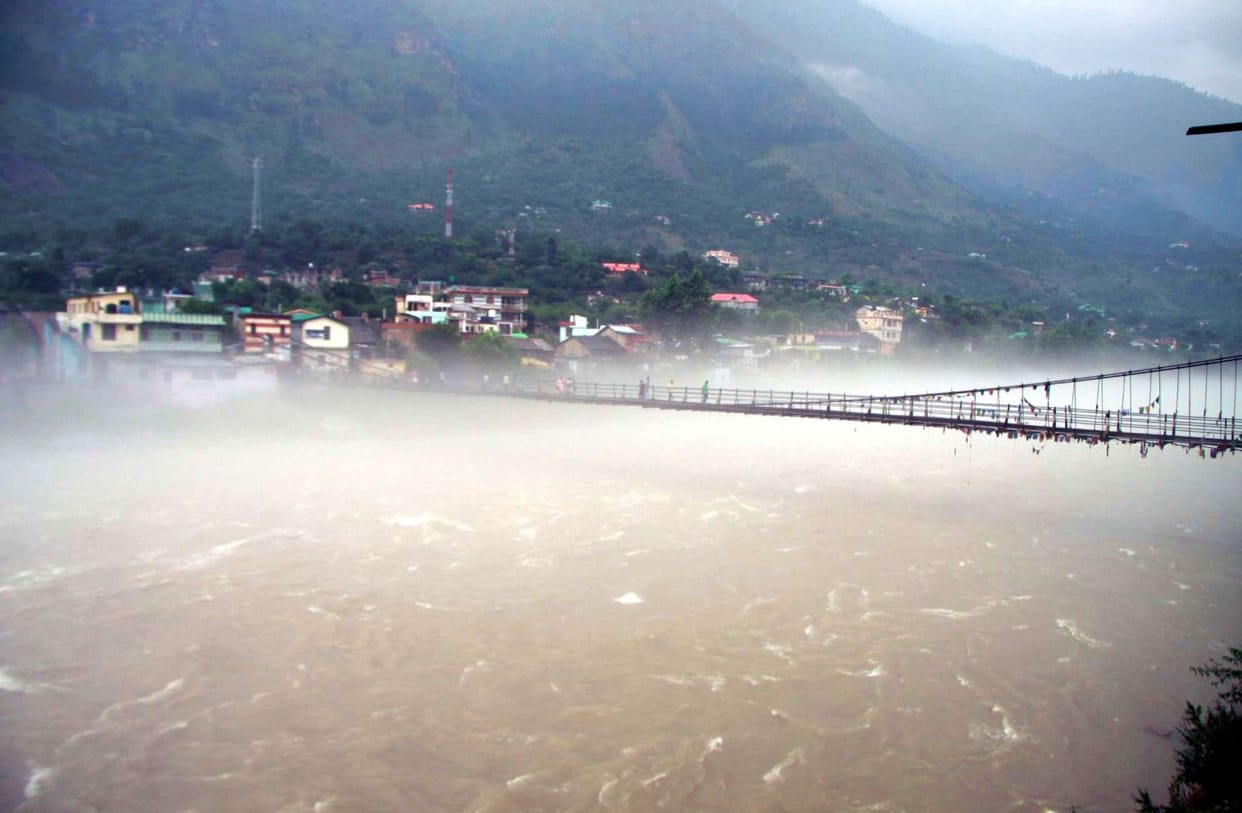 Landslides in himachal due to heavy rainfall