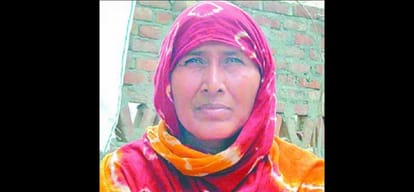 government Forgot martyrdom, noth given job or not making monument