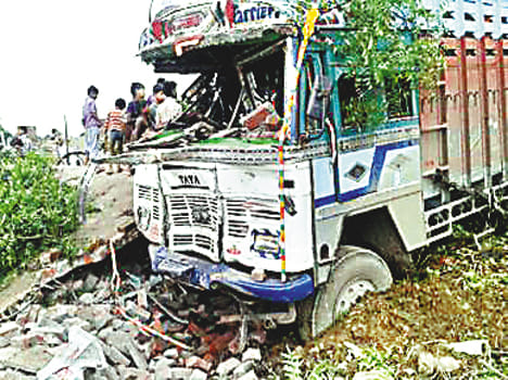 The driver rammed the truck into the house from slumber