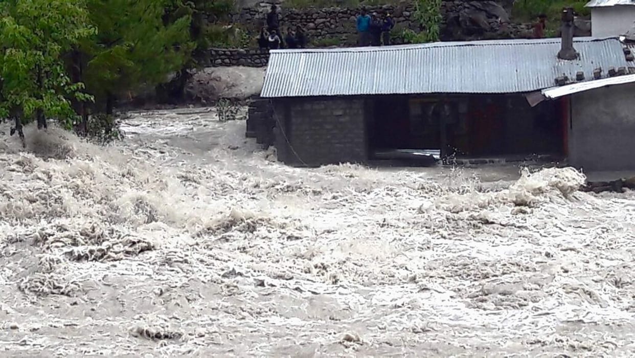 uttarakhand facing flood like situation due to rain